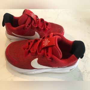NIKE TODDLER SNEAKERS